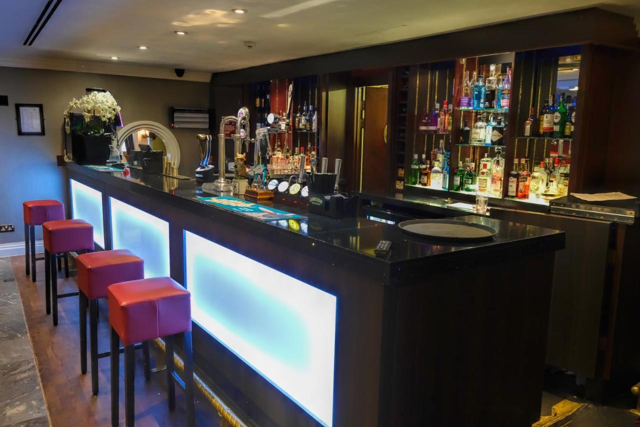 Crowne Plaza Liverpool - John Lennon Airport By Ihg Bagian luar foto